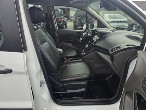 Used 2020 Ford Transit Connect XL image 16