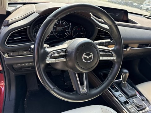 Used 2022 MAZDA CX-30 AWD 2.5 S w/ Premium Package image 16
