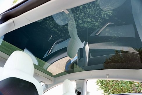 Used 2022 Tesla Model Y Performance image 17