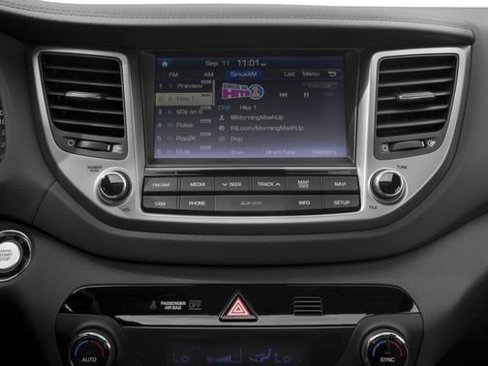 Used 2017 Hyundai Tucson Limited w/ Limited Ultimate Package 03 image 10
