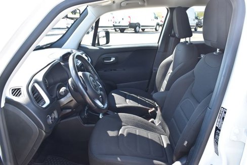 Used 2021 Jeep Renegade Latitude w/ Convenience Group image 6