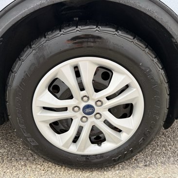Used 2022 Ford Escape S image 28