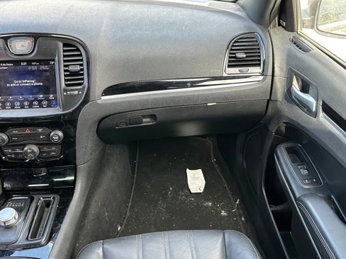 Used 2019 Chrysler 300 S w/ S Model Appearance Package image 12