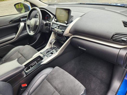 Used 2022 Mitsubishi Eclipse Cross SE image 14
