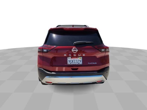 Used 2022 Nissan Rogue Platinum w/ Head-Up Display Package image 7