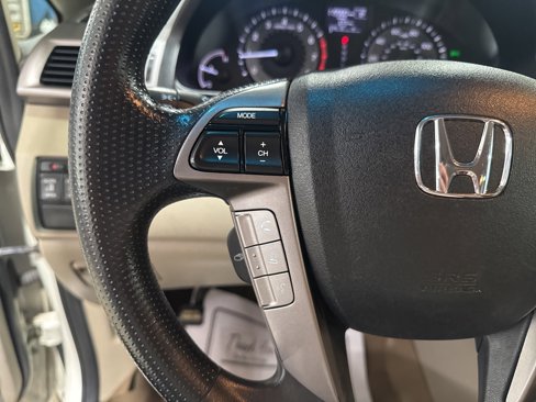 Used 2016 Honda Odyssey SE image 17