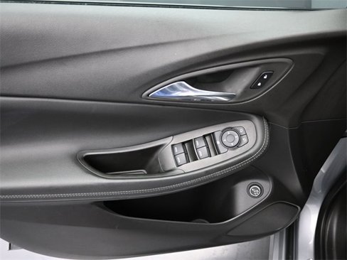 Used 2023 Buick Encore GX Select w/ Sport Touring Package image 23