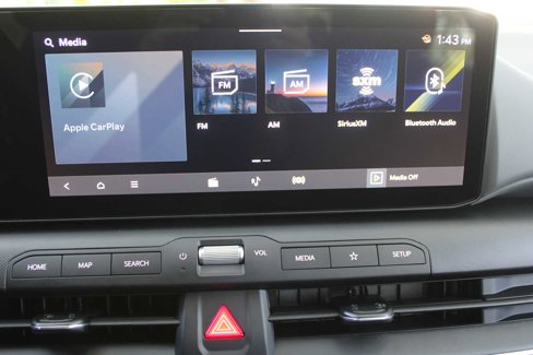 New 2025 Kia K4 LXS image 36