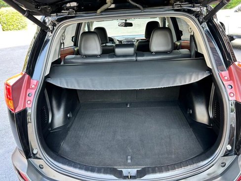 Used 2013 Toyota RAV4 Limited image 32