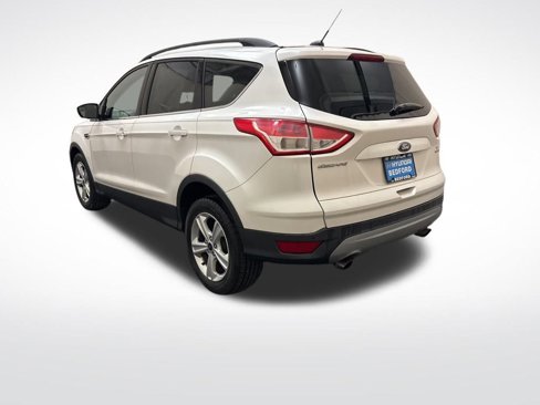 Used 2016 Ford Escape SE w/ Equipment Group 201A image 8