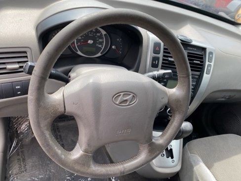 Used 2009 Hyundai Tucson SE image 11