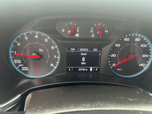 Used 2020 Chevrolet Equinox LS w/ LS Convenience Package image 12