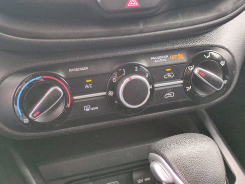 Used 2021 Kia Soul LX image 22