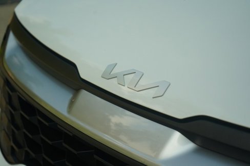 Used 2024 Kia Sportage LX image 17