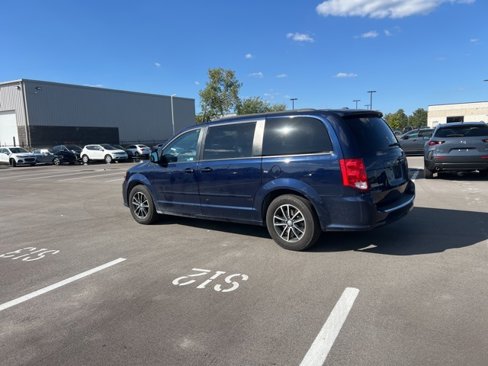 Used 2017 Dodge Grand Caravan GT image 14