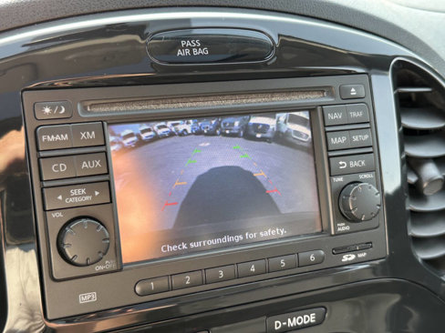 Used 2013 Nissan Juke SV image 26