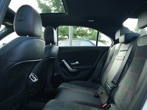 Certified 2022 Mercedes-Benz A 220 4MATIC image 38