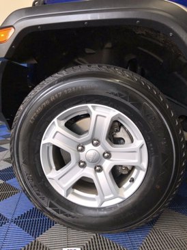 Used 2018 Jeep Wrangler Sport image 7