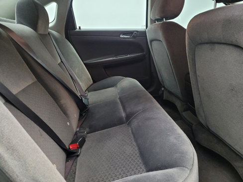 Used 2016 Chevrolet Impala LT image 19