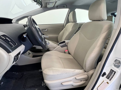 Used 2012 Toyota Prius Two image 8