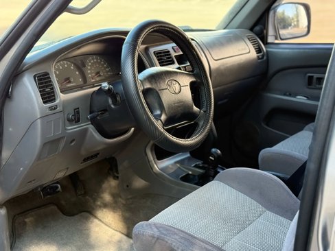 Used 2002 Toyota 4Runner SR5 image 21