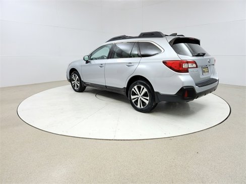 Used 2019 Subaru Outback 2.5i Limited w/ Popular Package #2 image 5