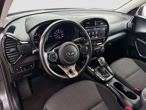Used 2020 Kia Soul EX image 9