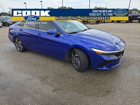 Used 2024 Hyundai Elantra SEL w/ Convenience Package image 11