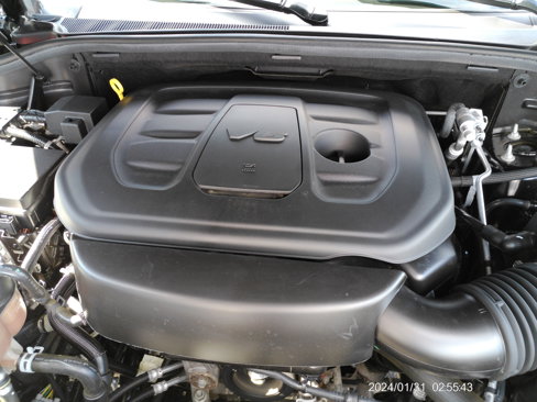 Used 2019 Jeep Grand Cherokee Laredo image 38