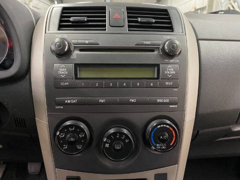 Used 2010 Toyota Corolla S image 22