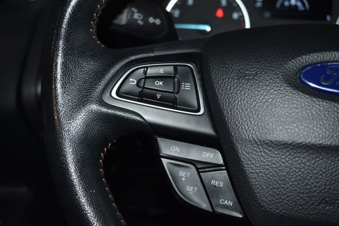 Used 2022 Ford EcoSport SE w/ SE Convenience Package image 7