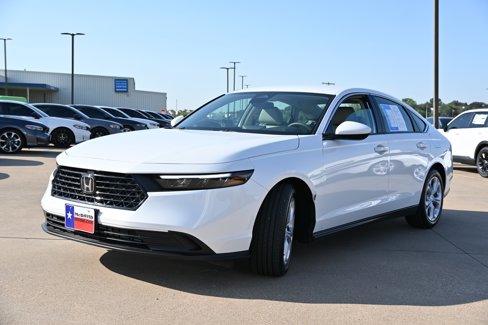 Certified 2025 Honda Accord LX image 8