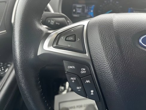 Used 2024 Ford Edge SEL image 18