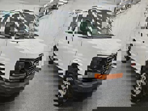 Used 2016 GMC Savana 2500 image 3