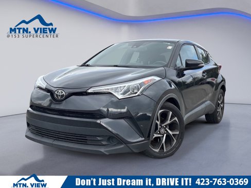 Used 2018 Toyota C-HR XLE image 1
