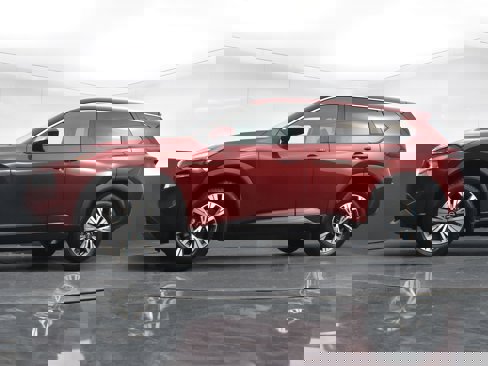 Used 2022 Nissan Rogue SV w/ SV Premium Package image 53