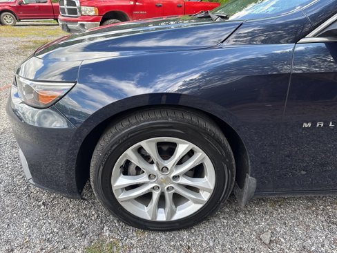 Used 2017 Chevrolet Malibu LT image 6