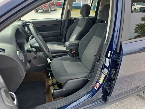 Used 2016 Jeep Compass Sport w/ Power Value Group image 9