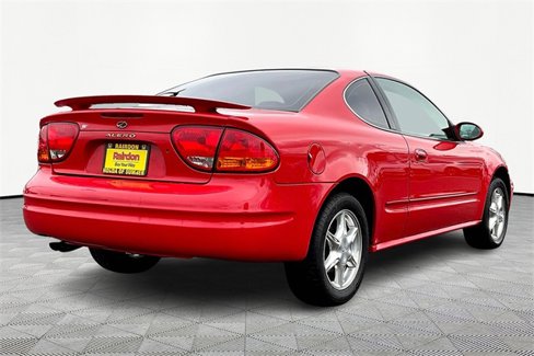 Used 2000 Oldsmobile Alero GLS w/ Gold Pkg image 12