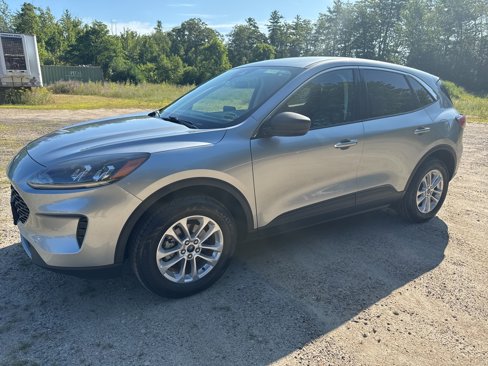 Used 2022 Ford Escape SE w/ Convenience Package image 3