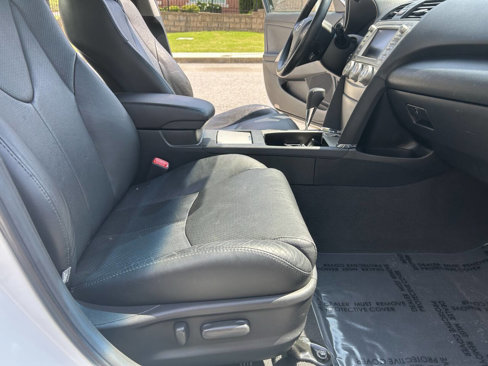 Used 2011 Toyota Camry SE image 20