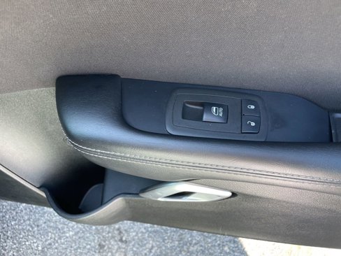 Used 2021 Dodge Challenger SXT w/ Blacktop Package image 31