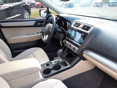 Used 2016 Subaru Legacy 2.5i Premium image 7