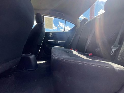Used 2017 Nissan Versa SV image 11