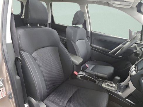 Used 2016 Subaru Forester 2.5i Premium w/ Popular Package #2 image 16