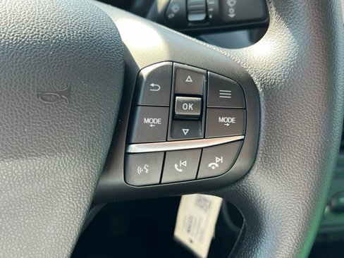 New 2025 Ford Maverick XL image 34