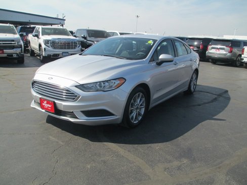 Used 2017 Ford Fusion SE image 8