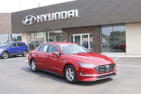 Used 2021 Hyundai Sonata SE image 1