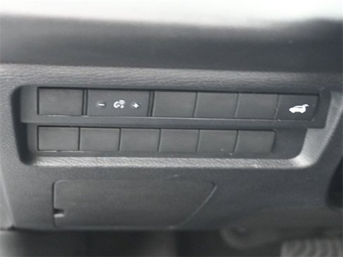 Used 2024 Mitsubishi Outlander SE image 21