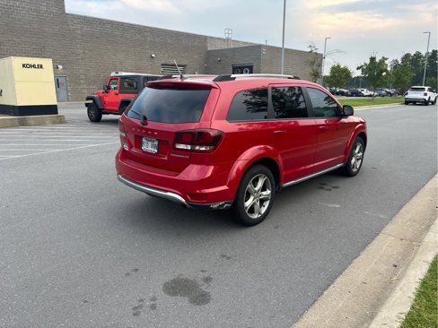 Used 2017 Dodge Journey Crossroad image 4